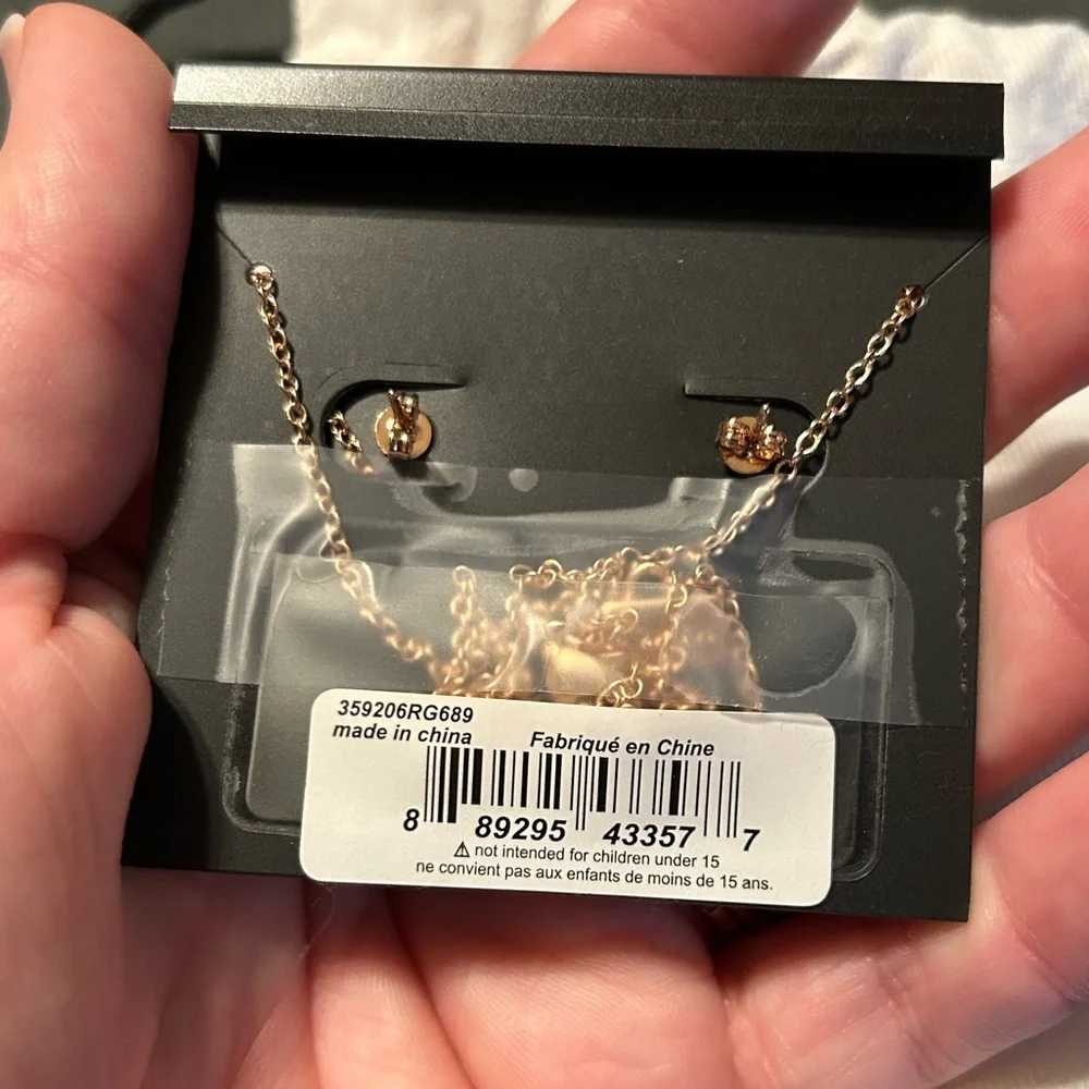 🩷NWT Coach open circle necklace and tea rose stud earring set - Picture 4 of 5